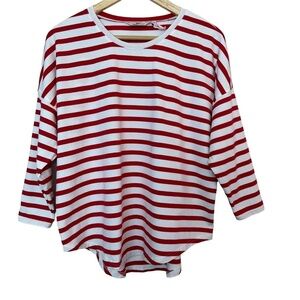 VINEYARD VINES Top Tee Women's Sz. S Shirttail hem Drop Shoulders Stretch Preppy